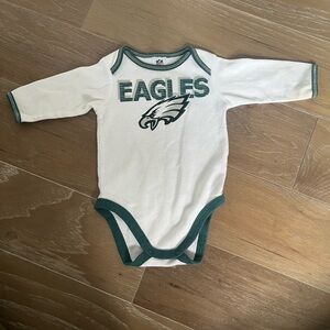 NFL Eagles White and Green Long Sleeve Bodysuit